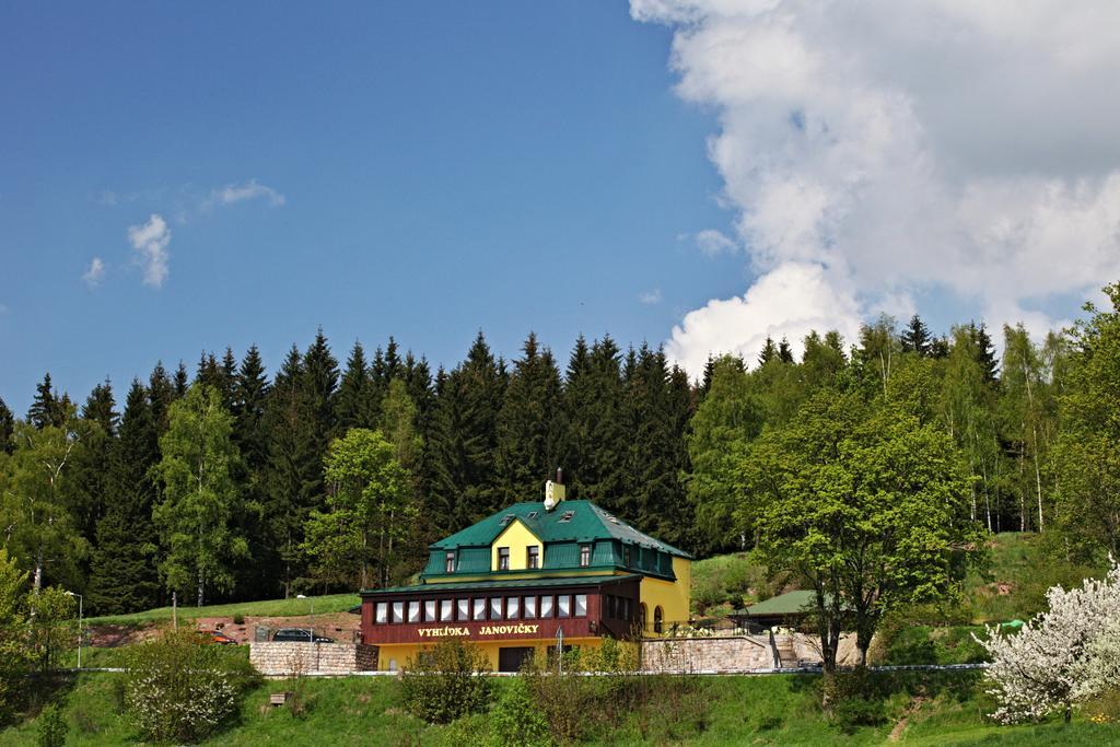Penzion Vyhlidka Janovicky Broumov Buitenkant foto